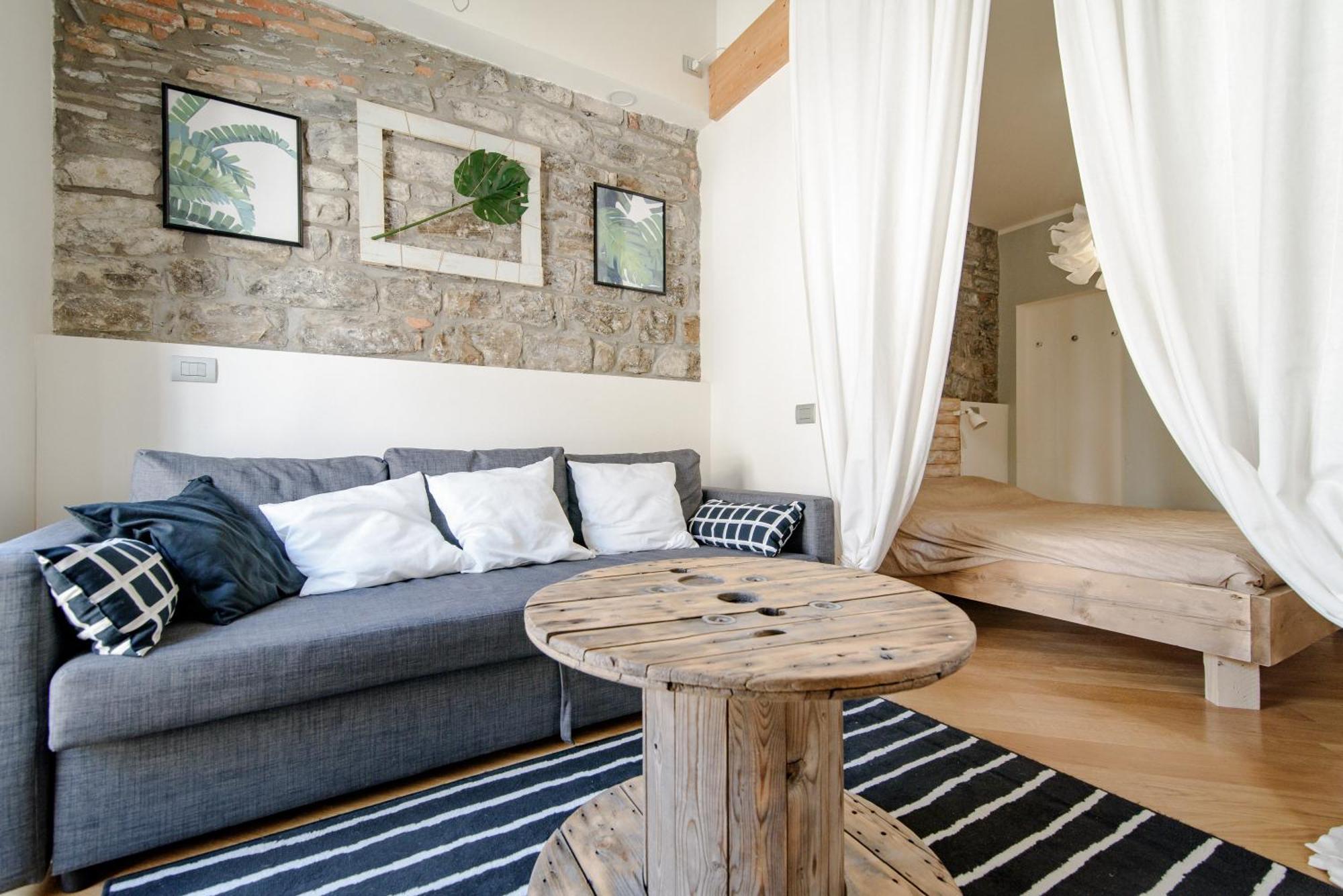 Gem Of The Lake - Luxury Apartment Como Old Town 외부 사진
