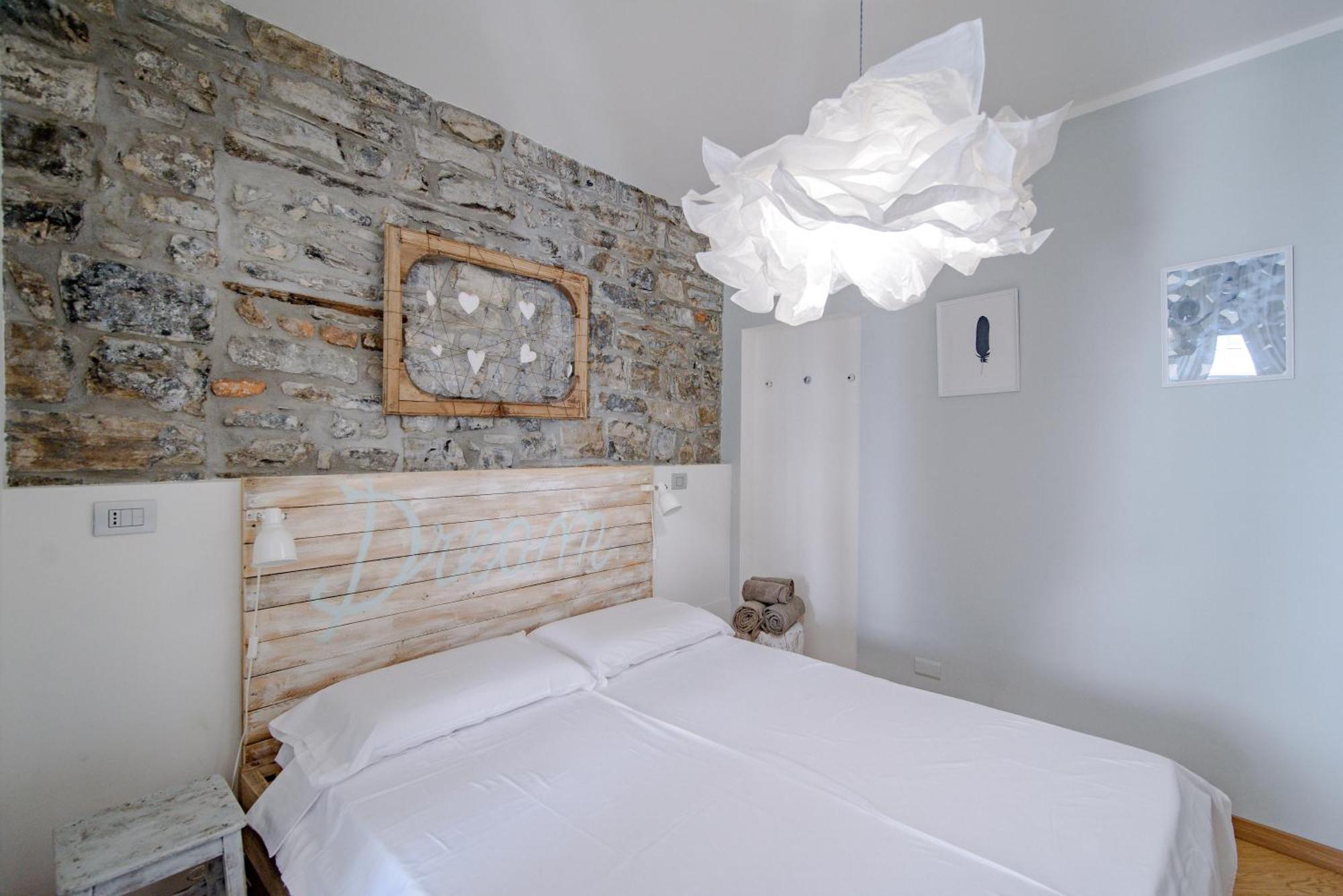 Gem Of The Lake - Luxury Apartment Como Old Town 외부 사진